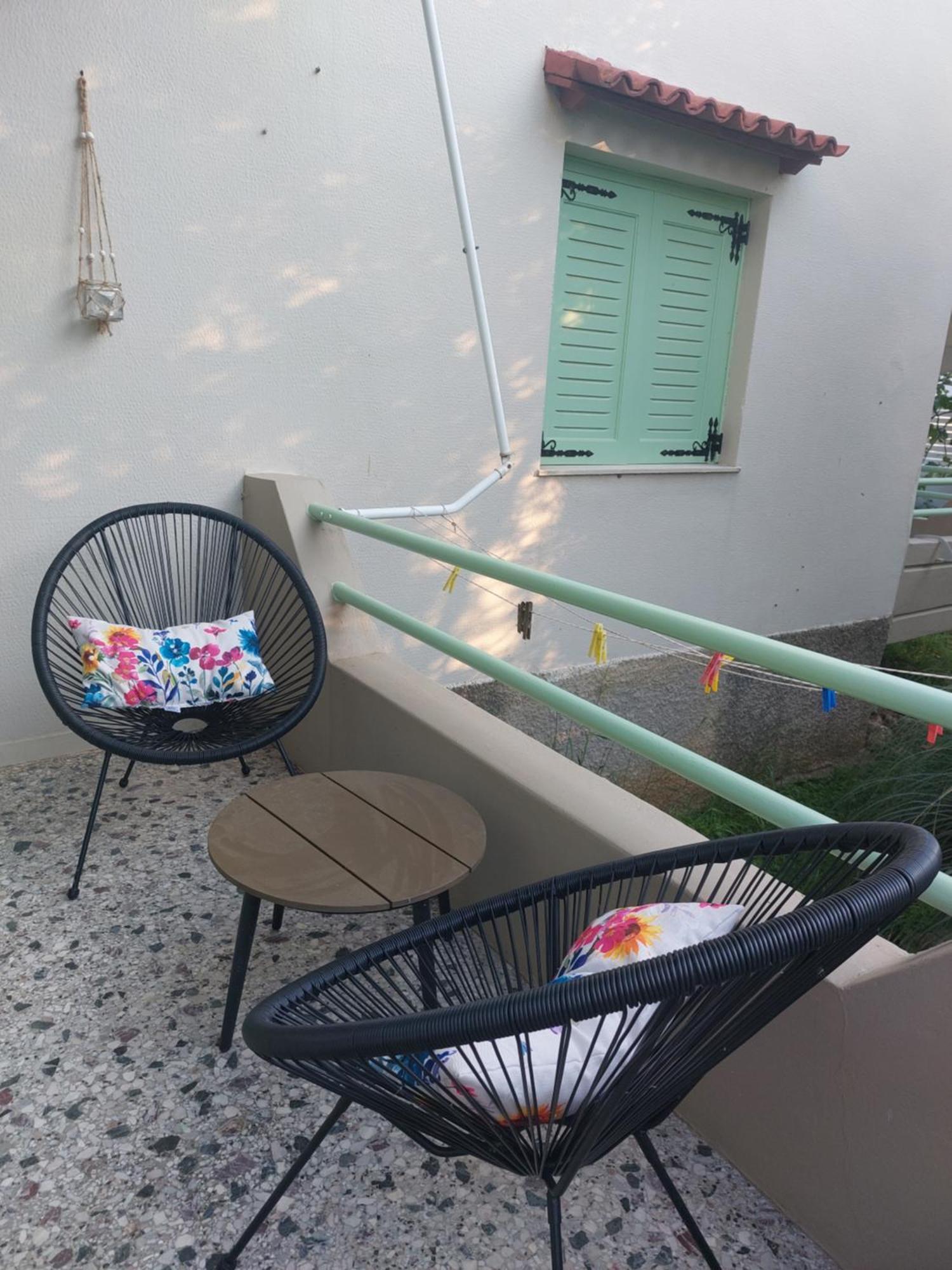Vitamin Sea Studio Panagia  Rom bilde